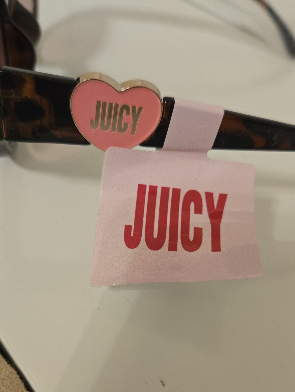 Juicy Couture Black Frames with Pink Hearts  Cat Eye Sunglasses Nwt - Picture 2 of 3
